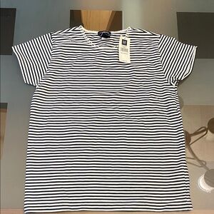 GAP Black and White Striped Short Sleeve Tee